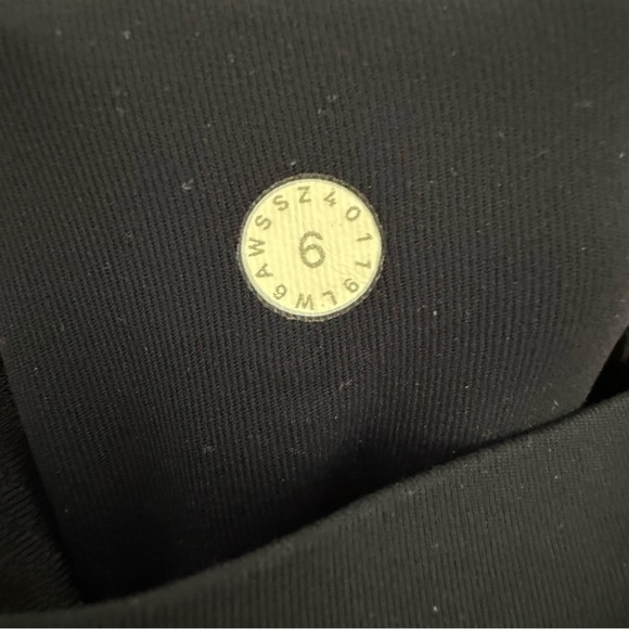 Lululemon Time To Sweat Crop *23" True Navy - Picture 6 of 6